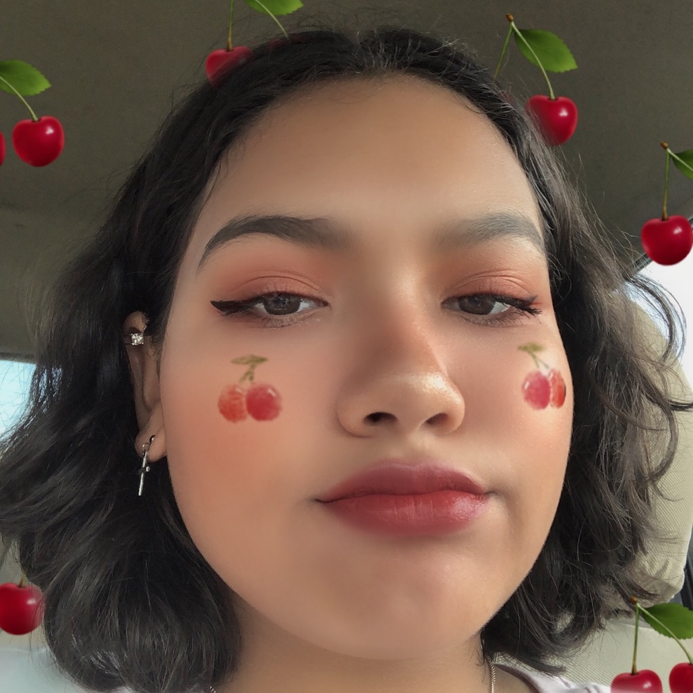 Meet your Posher, Naira